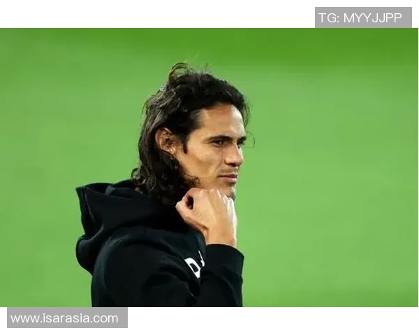 双鱼座最帅足球球星魅力大揭秘 超越球场的迷人风采与个性魅力