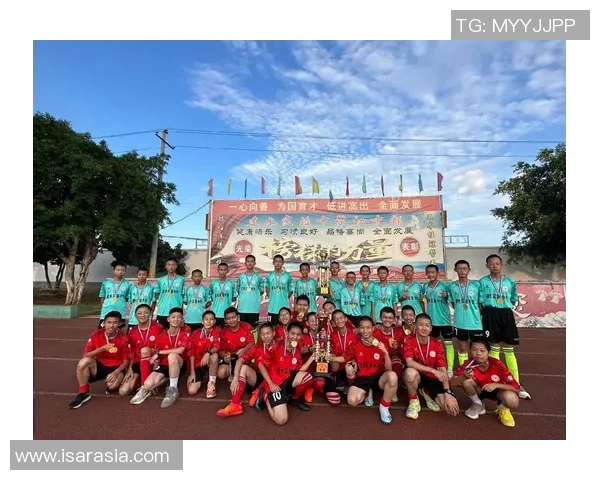 足坛巨星齐送祝福足球明星为高考学子加油点燃青春梦想 足坛巨星齐送祝福足球明星为高考学子加油点燃青春梦想