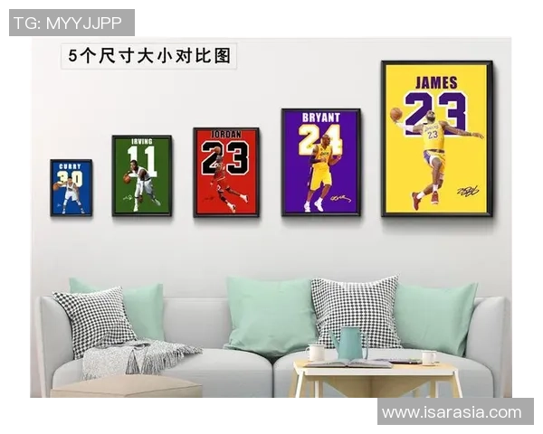 足球巨星风采尽显 球员经典球衣挂画装饰家居空间 足球巨星风采尽显 球员经典球衣挂画装饰家居空间